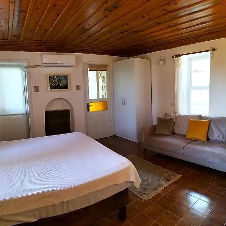 Hotel Ekincik'te Tas Ev Koycegiz (Mugla)