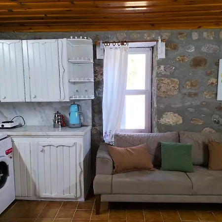 Ekincik'te Tas Ev Hotel Koycegiz (Mugla)