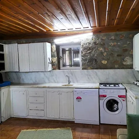 Ekincik'te Tas Ev Hotel 4*