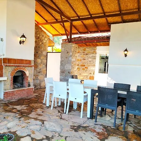 Hotel Ekincik'te Tas Ev Koycegiz (Mugla)