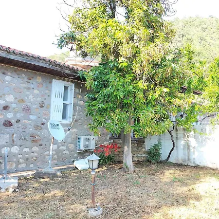 Ekincik'te Tas Ev Koycegiz (Mugla)