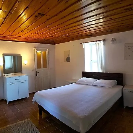 Ekincik'te Tas Ev 4* Koycegiz (Mugla)
