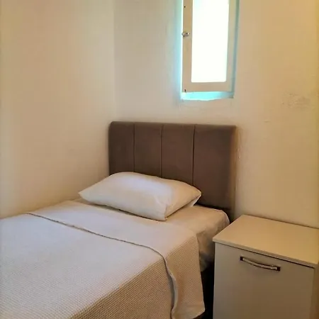 Ekincik'te Tas Ev Koycegiz (Mugla)