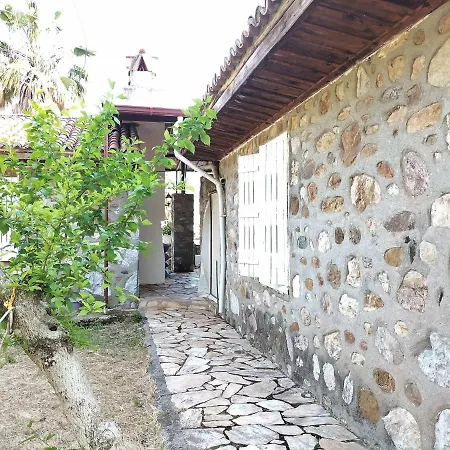 Ekincik'te Tas Ev 4* Koycegiz (Mugla)